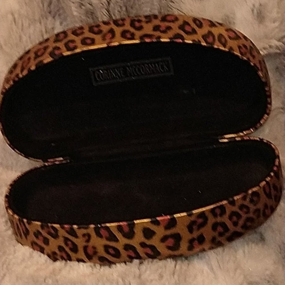 Corinne McCormac EYE GLASS CASE